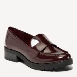 Old Navy Burgundy Chunky-Heel Loafers NWOT